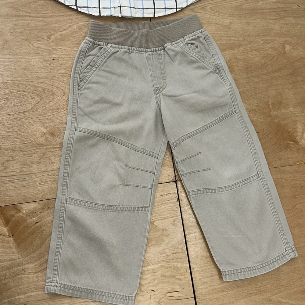 Children’s place 3 t Button‎ down dress shirt and 3t pants included